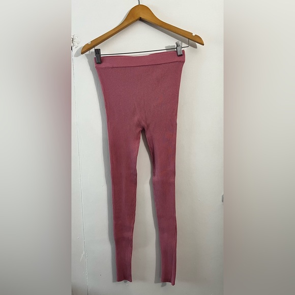 pink, Fashon Nova, leggings, ribbed material, size small - Picture 1 of 1